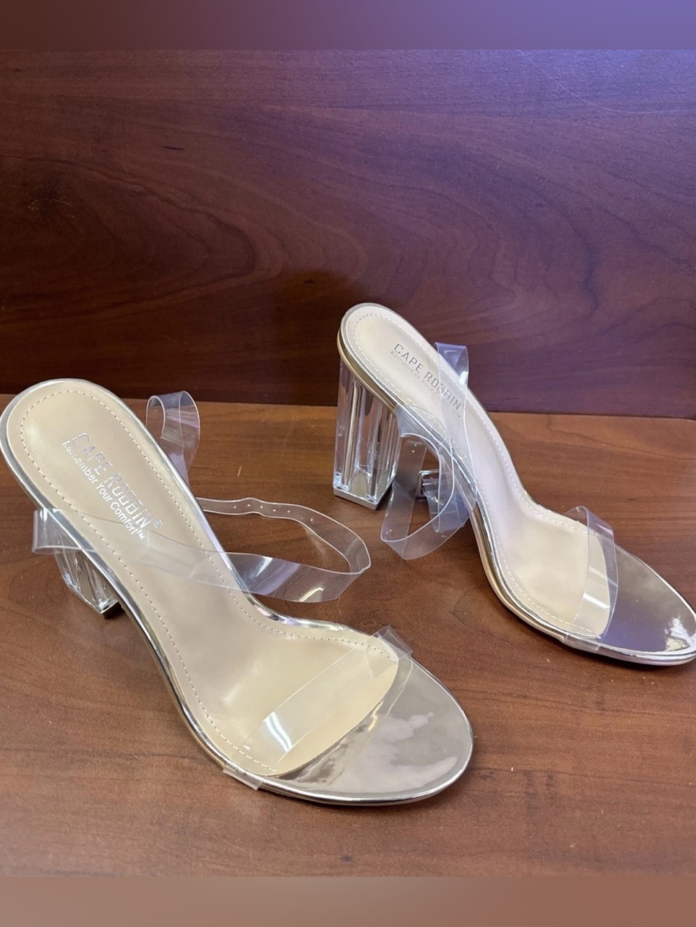 Cape Robbin Clear Strap Block Heel Sandals - Nude/Clear 10